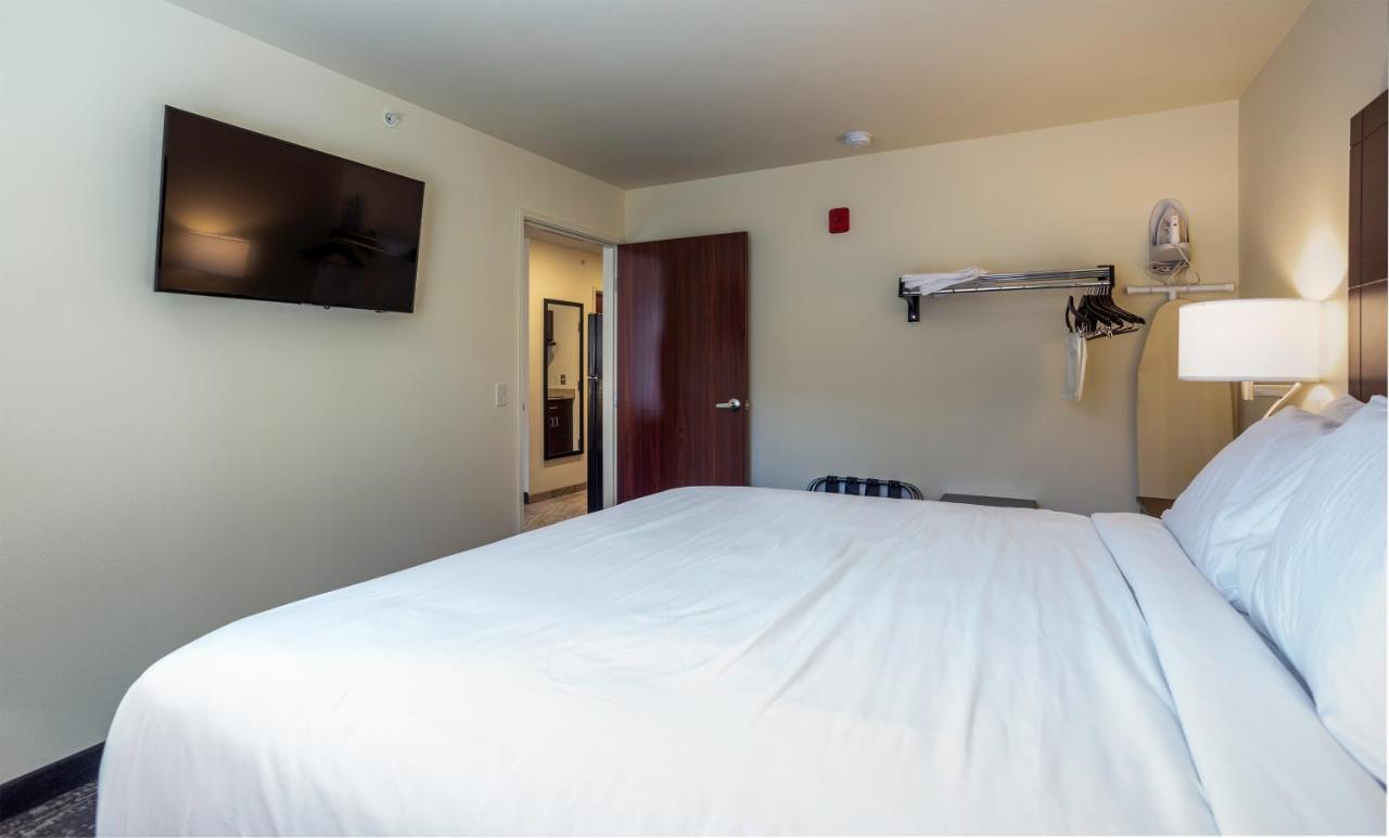 Cobblestone Inn & Suites - Brookville Ngoại thất bức ảnh
