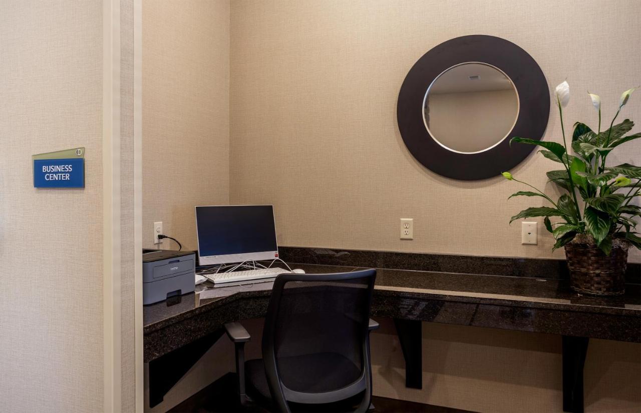 Cobblestone Inn & Suites - Brookville Ngoại thất bức ảnh