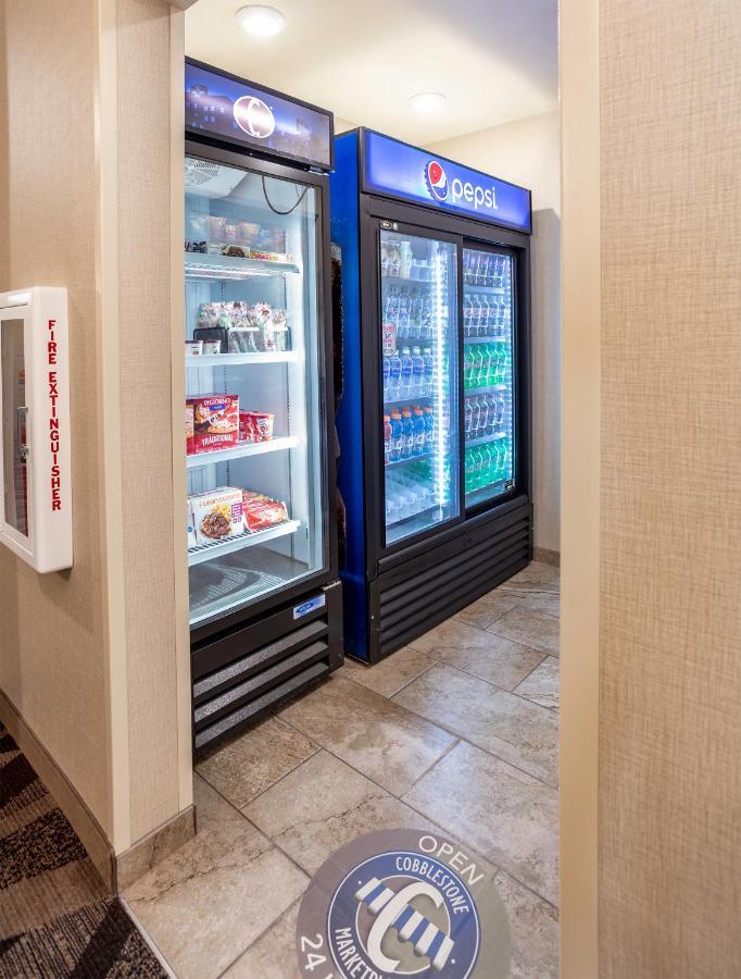 Cobblestone Inn & Suites - Brookville Ngoại thất bức ảnh