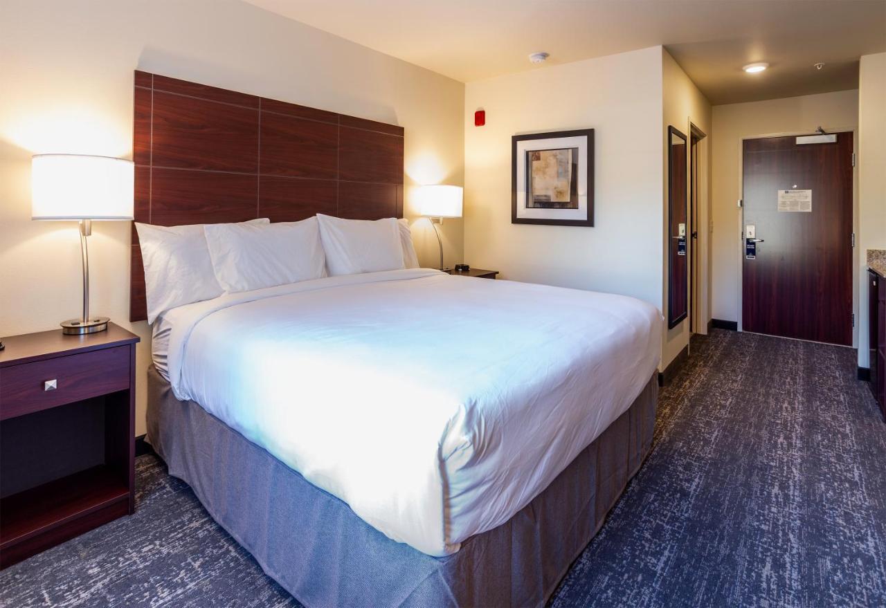 Cobblestone Inn & Suites - Brookville Ngoại thất bức ảnh