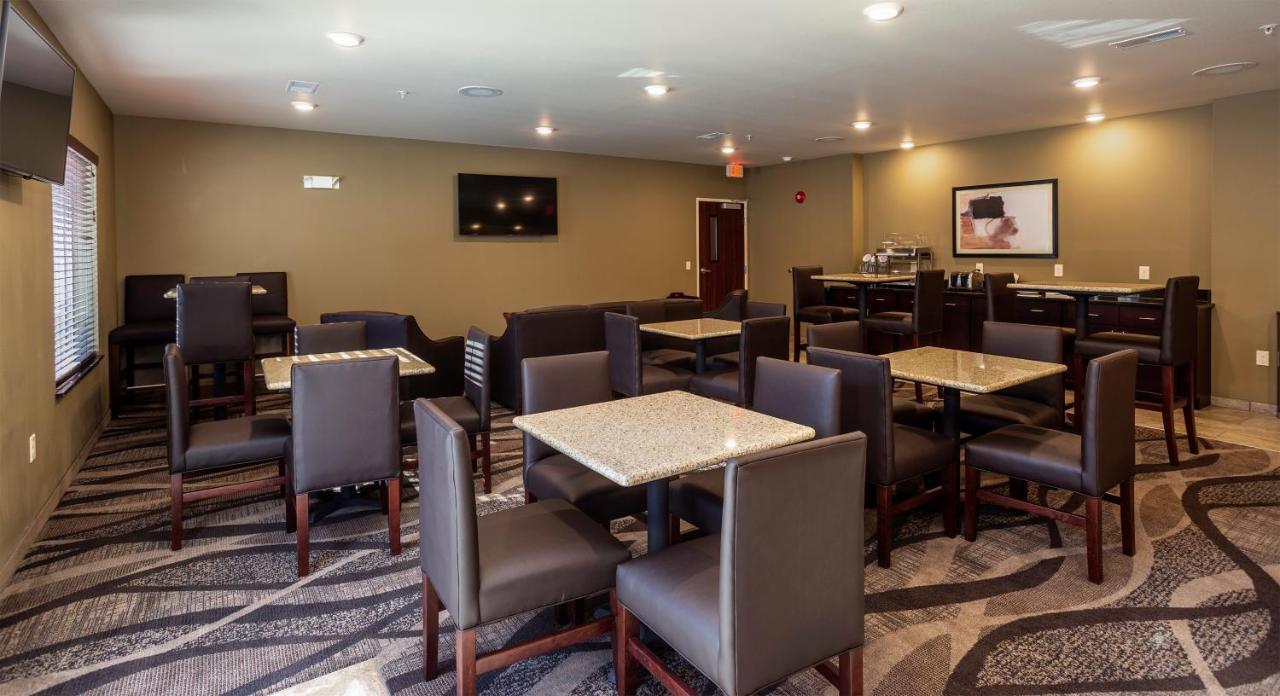 Cobblestone Inn & Suites - Brookville Ngoại thất bức ảnh